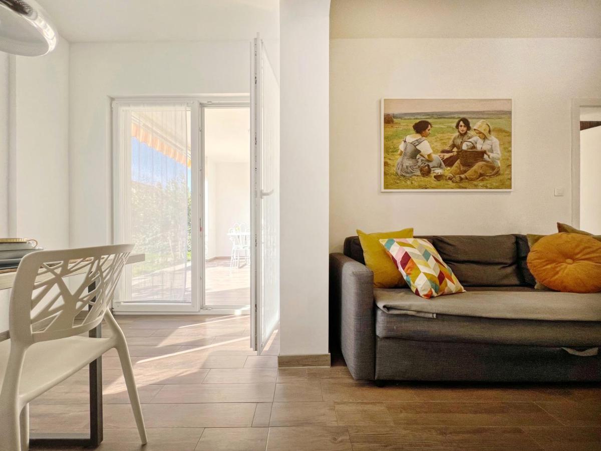 Apartments Teodora Maria Novigrad  Exterior photo